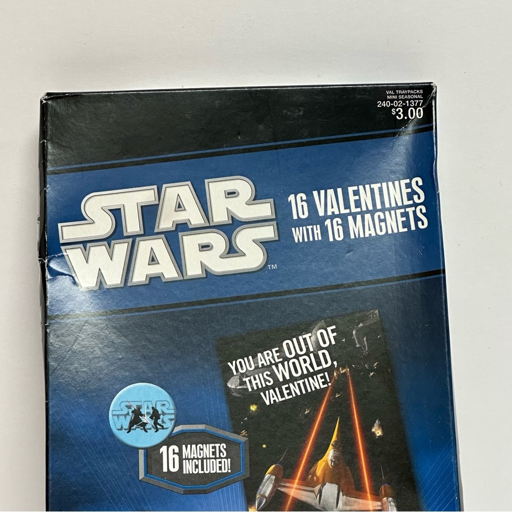 Star Wars 16 Valentine's Cards With 16 Magnets 2012 Sealed - Picture 3 of 8